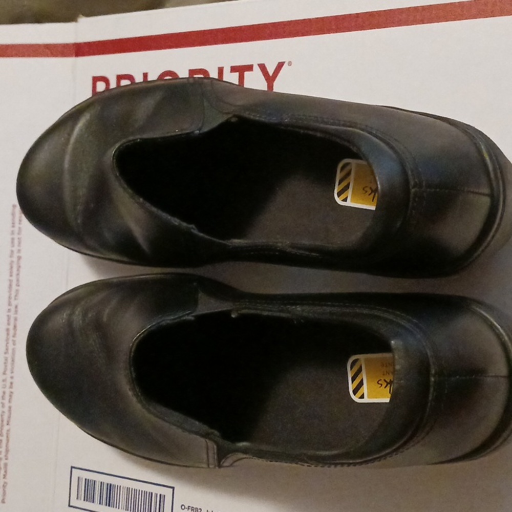 Clarks slip resistant women clogs black sz 7.5 pre-owned. - Picture 3 of 5